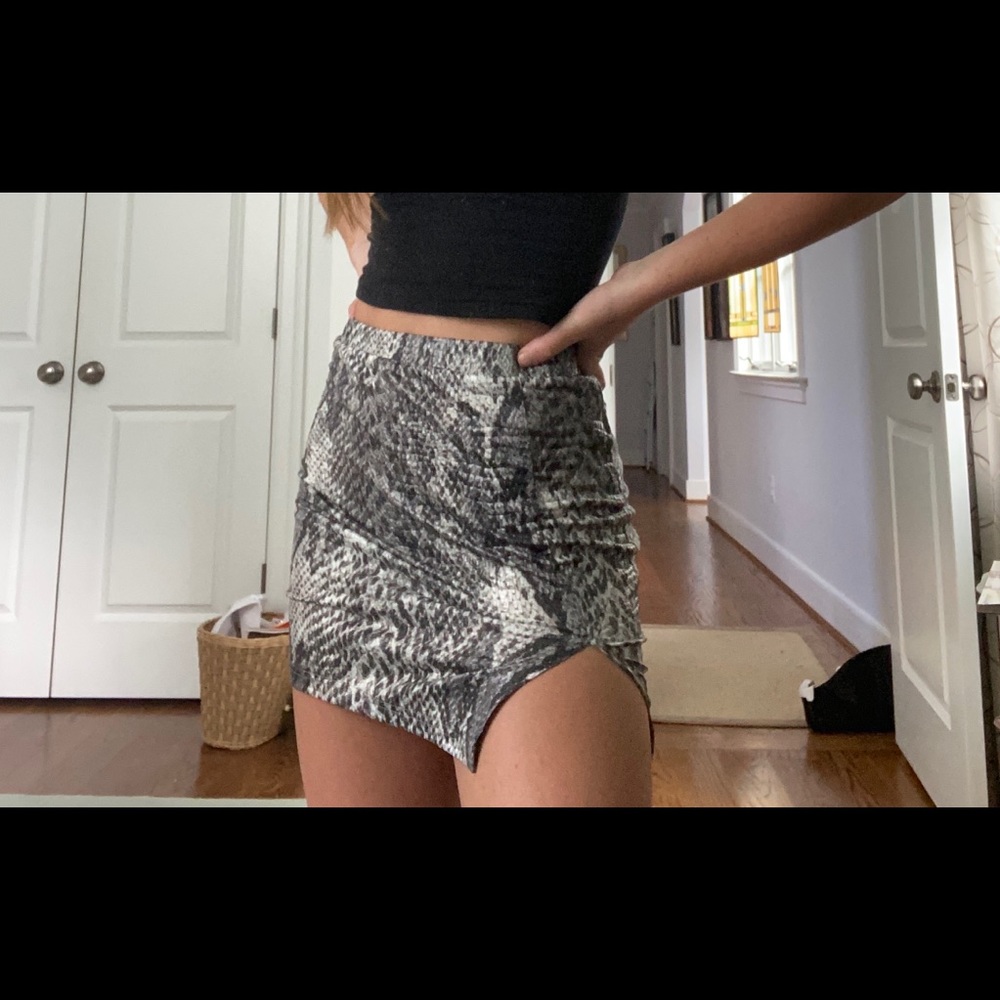 Snake skin mini skirt worn once!